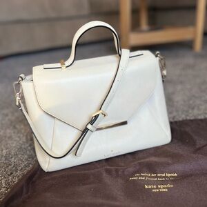 Kate Spade White Envelope Medium Purse; Handle and Shoulder Strap; Gold Detail